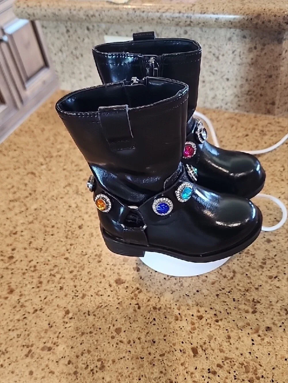 Kids Black Patent Jewel Buckle Boots NWOT SIZE-5c. ((JEWEL IS MISSING SEE PIC..)